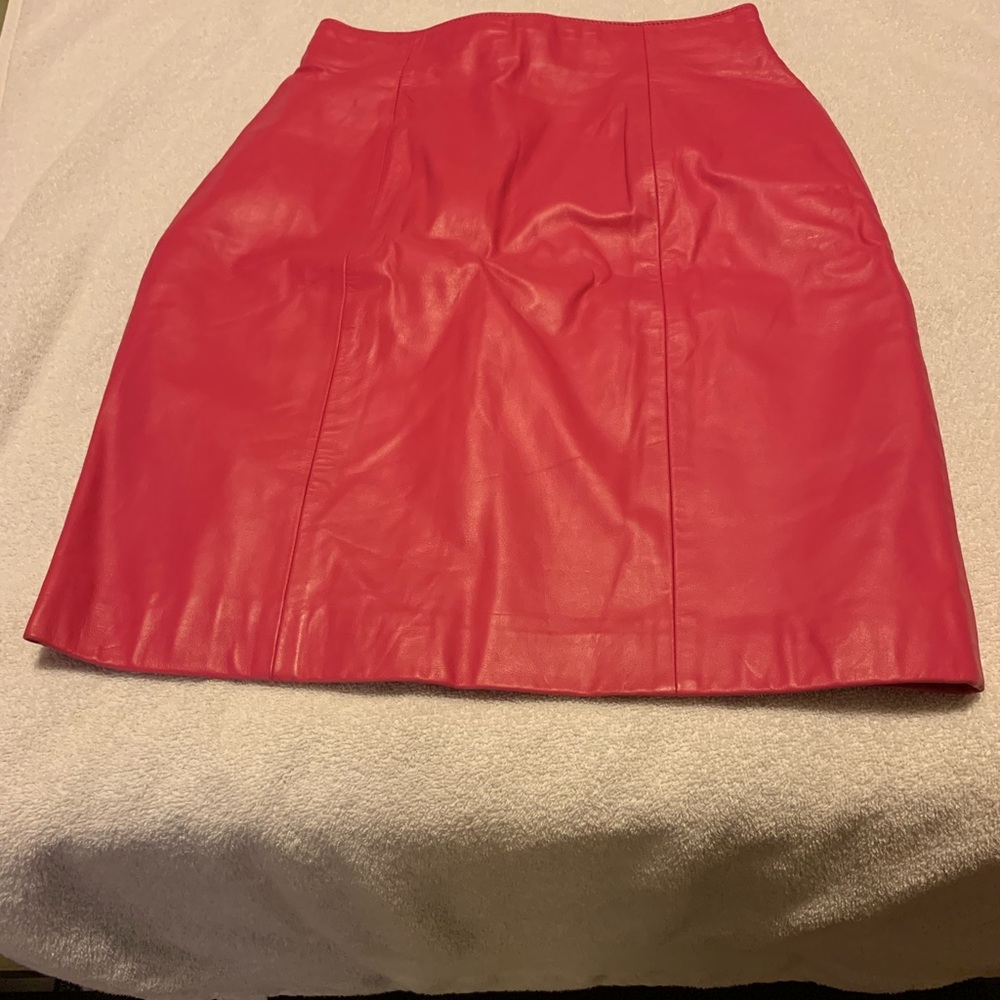 Junior mini skirt